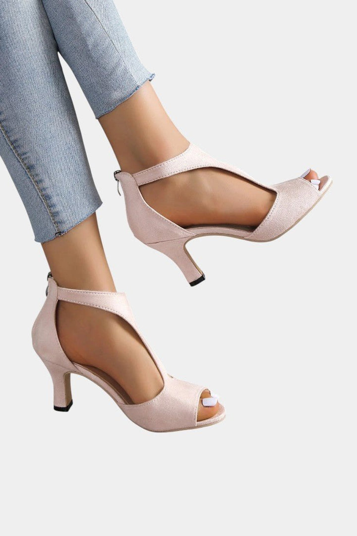 Violy | T-Strap Peep Toe Mid-Heel Sandals